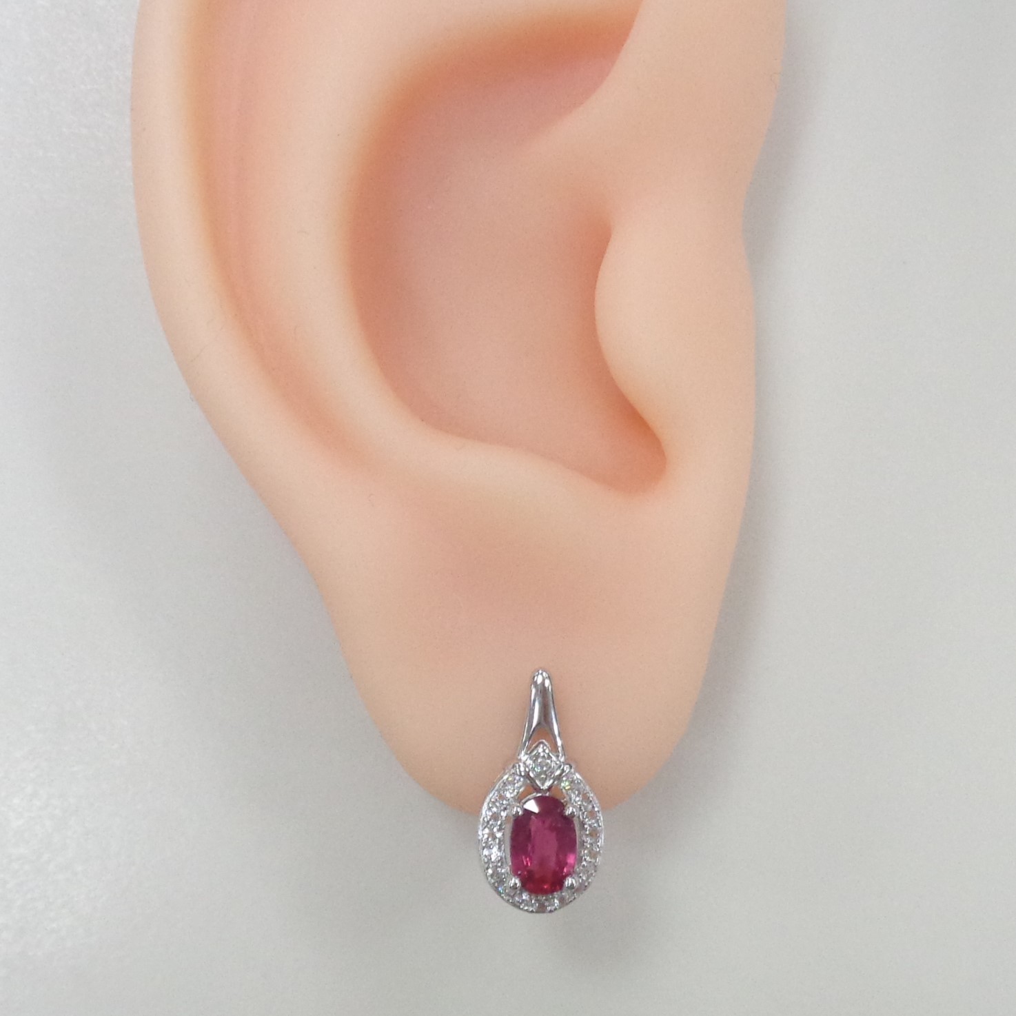 Серебряные серьги с рубинами